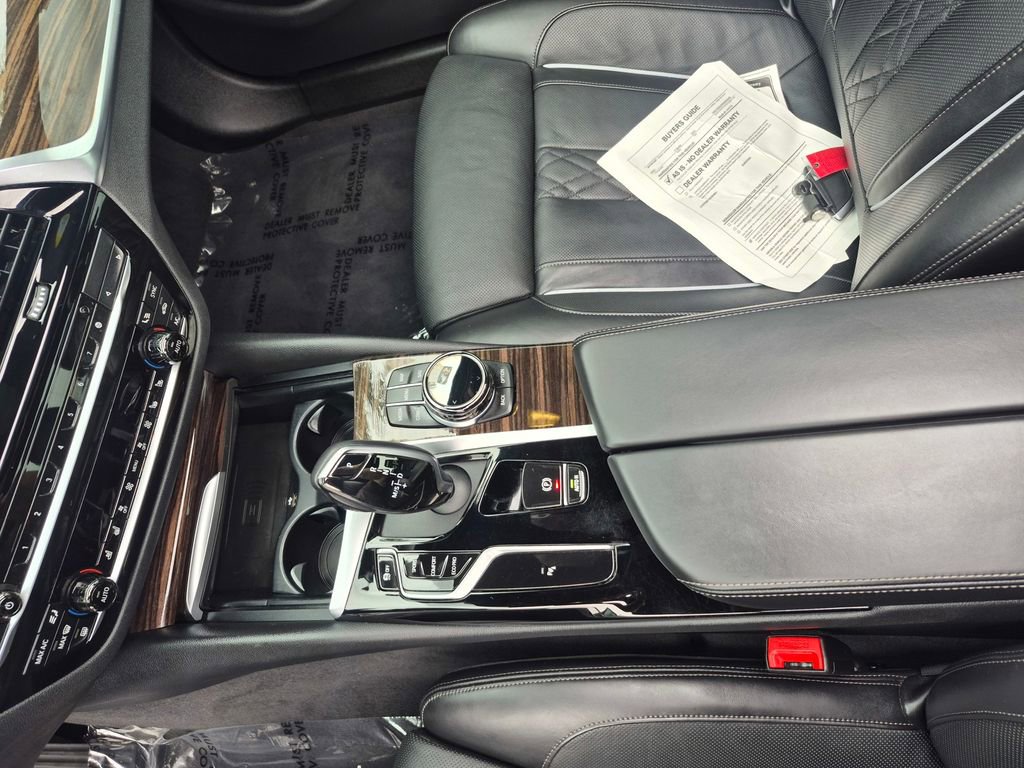 Used 2021 BMW 540i xDrive w/ Executive Package image 25