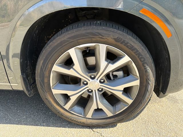 Used 2022 Hyundai Palisade Limited w/ Winter Package image 12