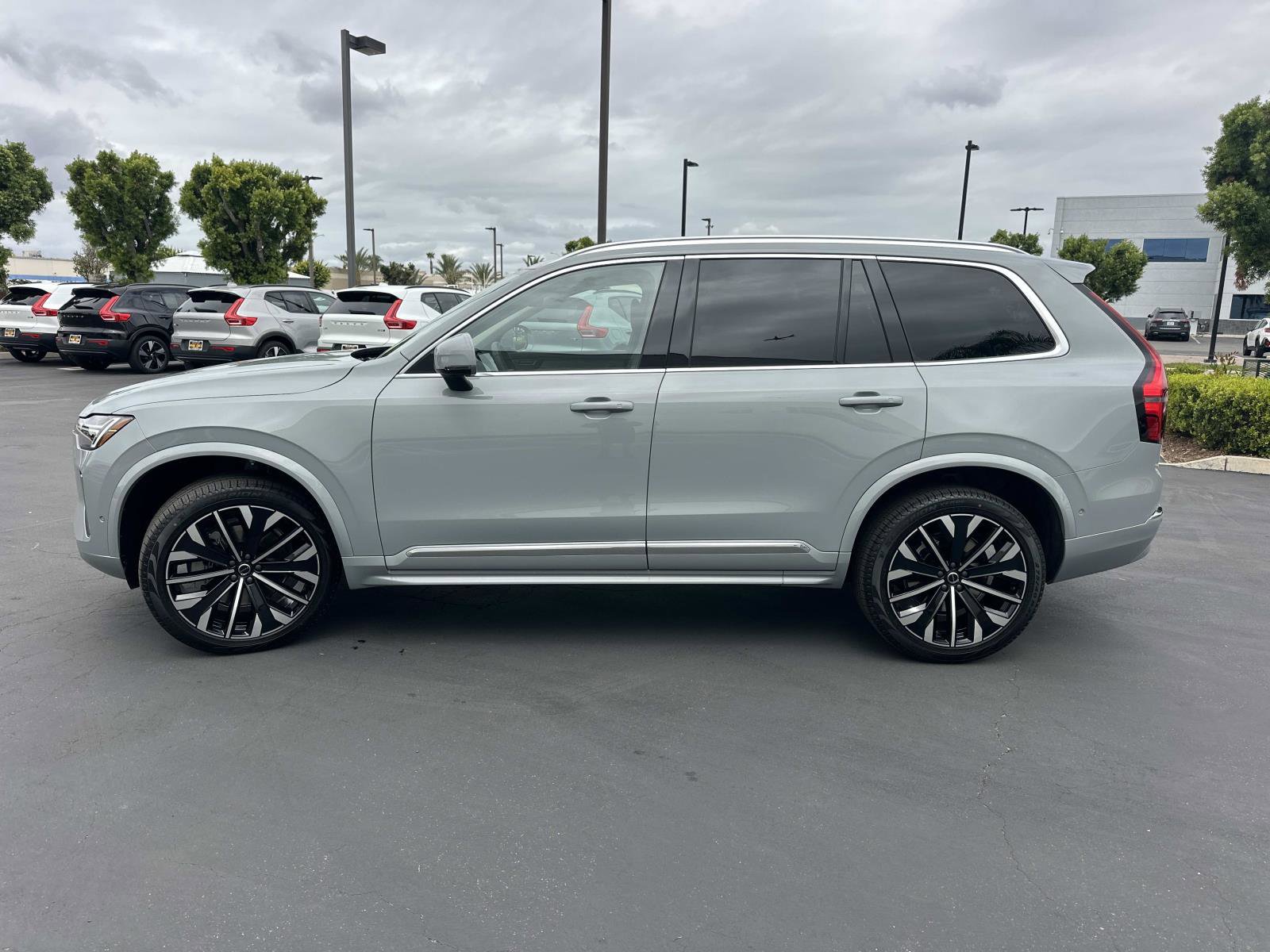 New 2026 Volvo XC90 B6 Ultra AWD/4WD image 4