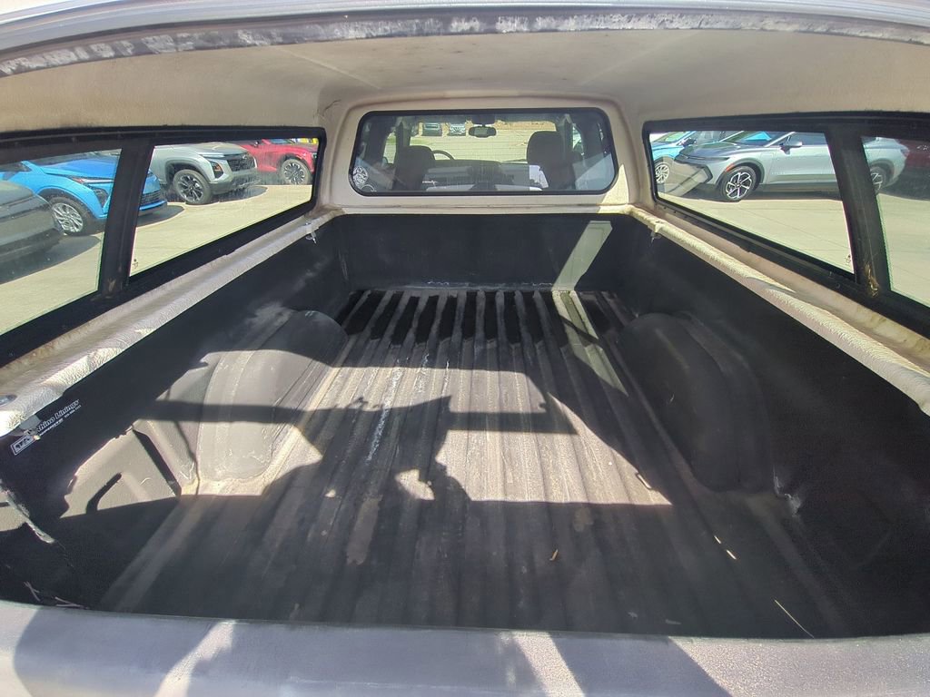 Used 2005 Chevrolet Silverado 1500 LS w/ Light Duty Power Package RWD image 24