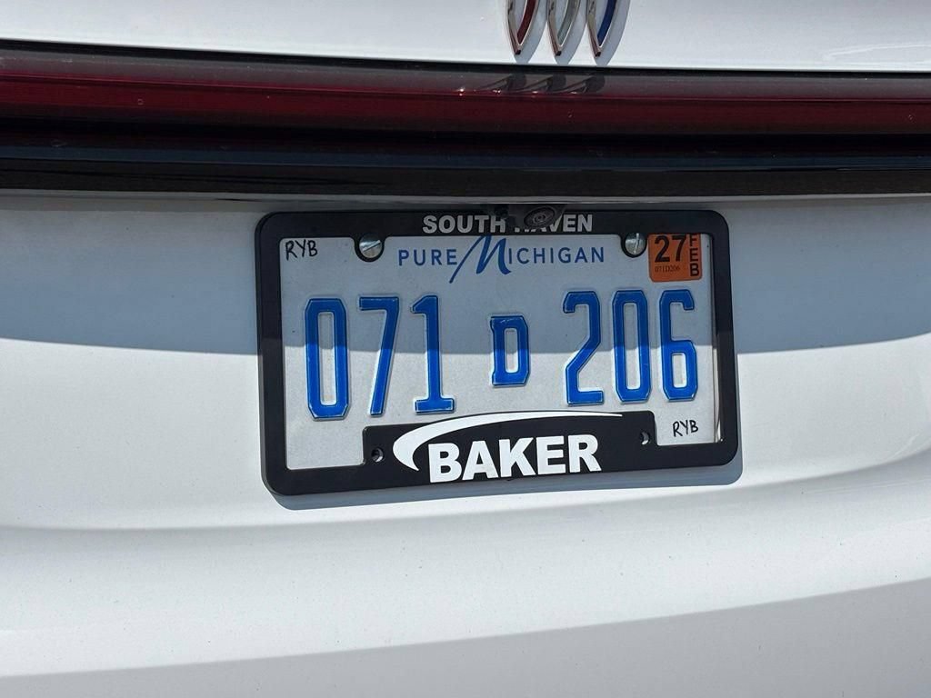 Used 2026 Buick Enclave Sport Touring FWD image 33