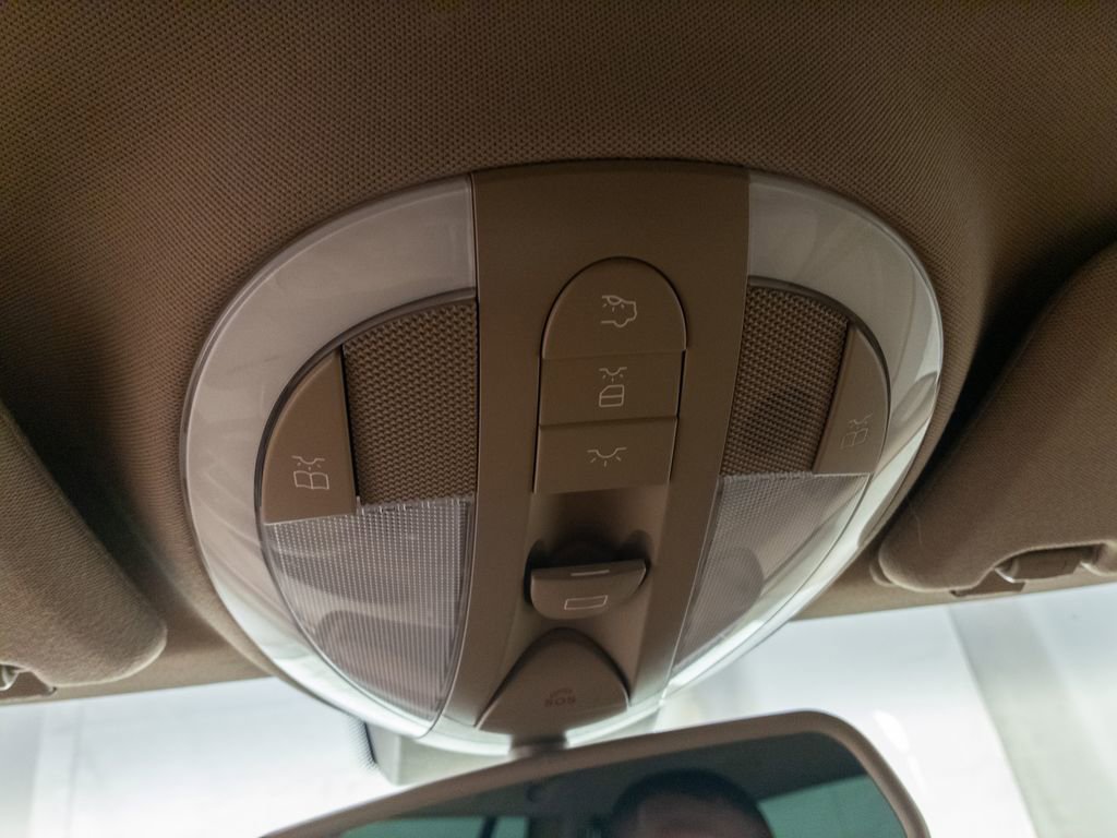 Used 2008 Mercedes-Benz E 350 4MATIC Wagon image 17