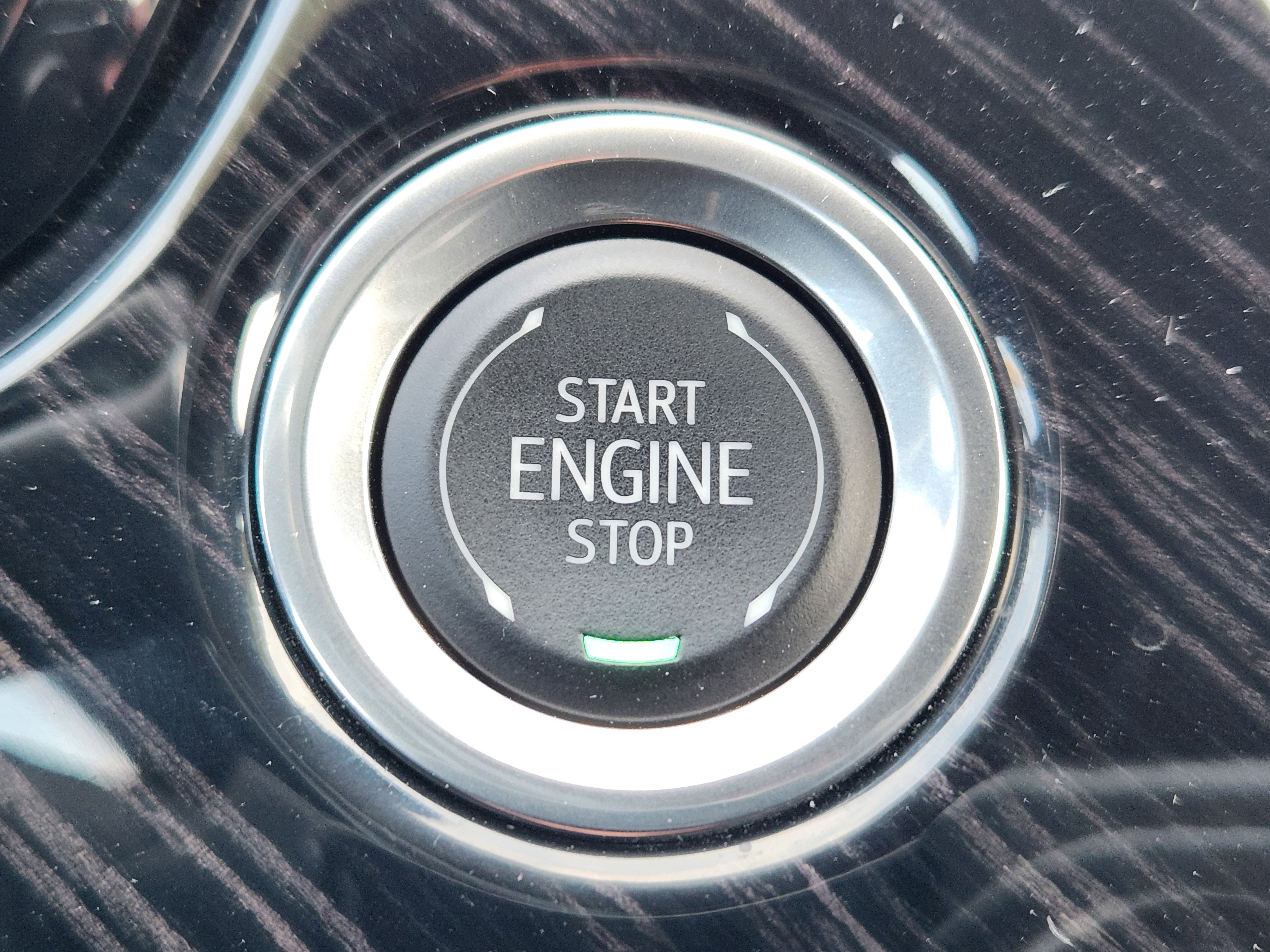 Used 2025 Cadillac XT6 Premium Luxury w/ Technology Package image 22