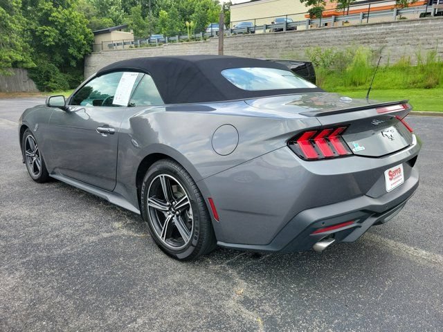 Used 2025 Ford Mustang Premium RWD image 3