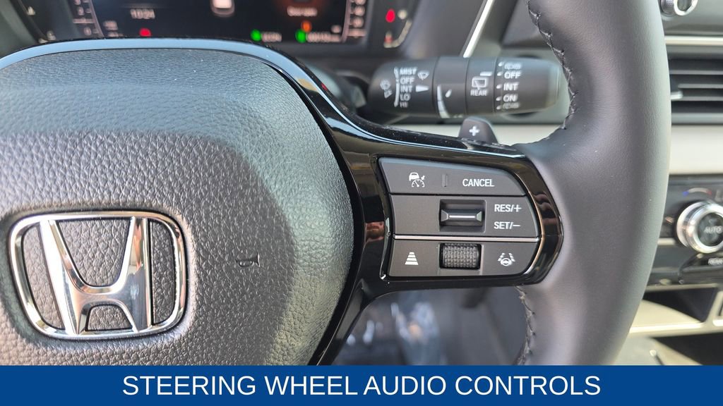 New 2026 Honda Pilot Touring image 16