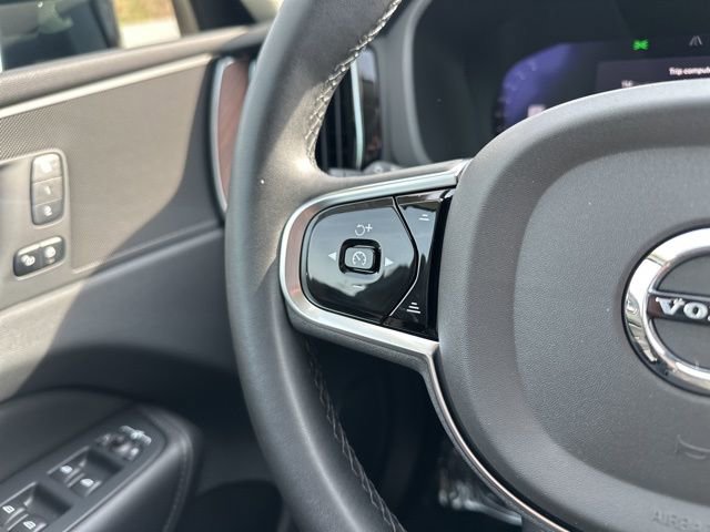 Certified 2023 Volvo XC60 B5 Plus w/ Climate Package AWD/4WD image 27