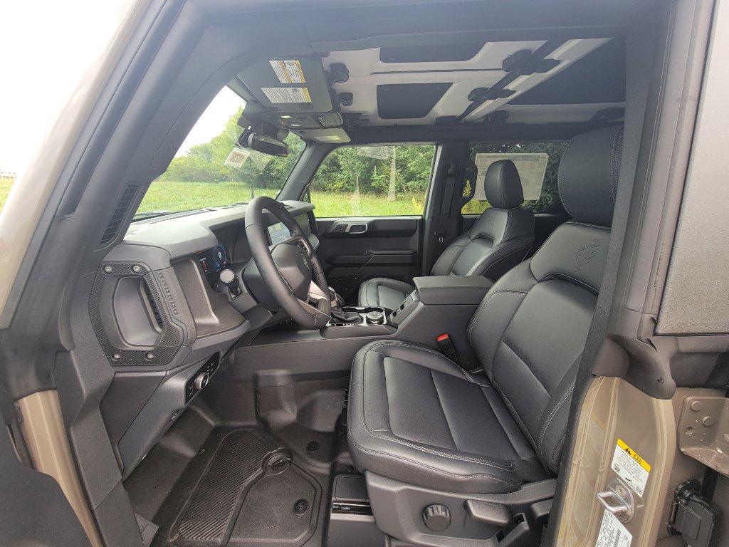 New 2025 Ford Bronco Badlands image 18
