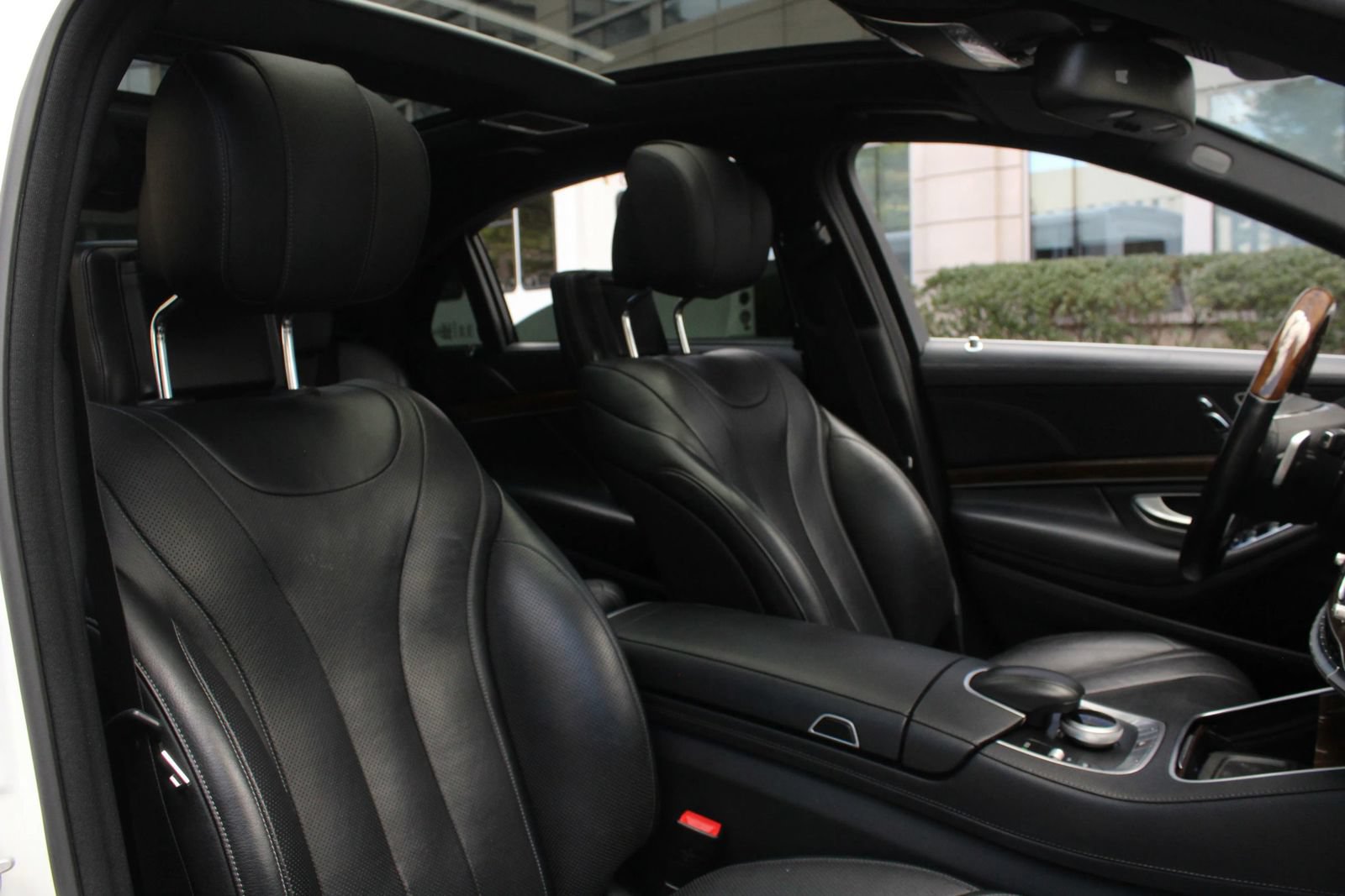 Used 2014 Mercedes-Benz S 550 Sedan image 26
