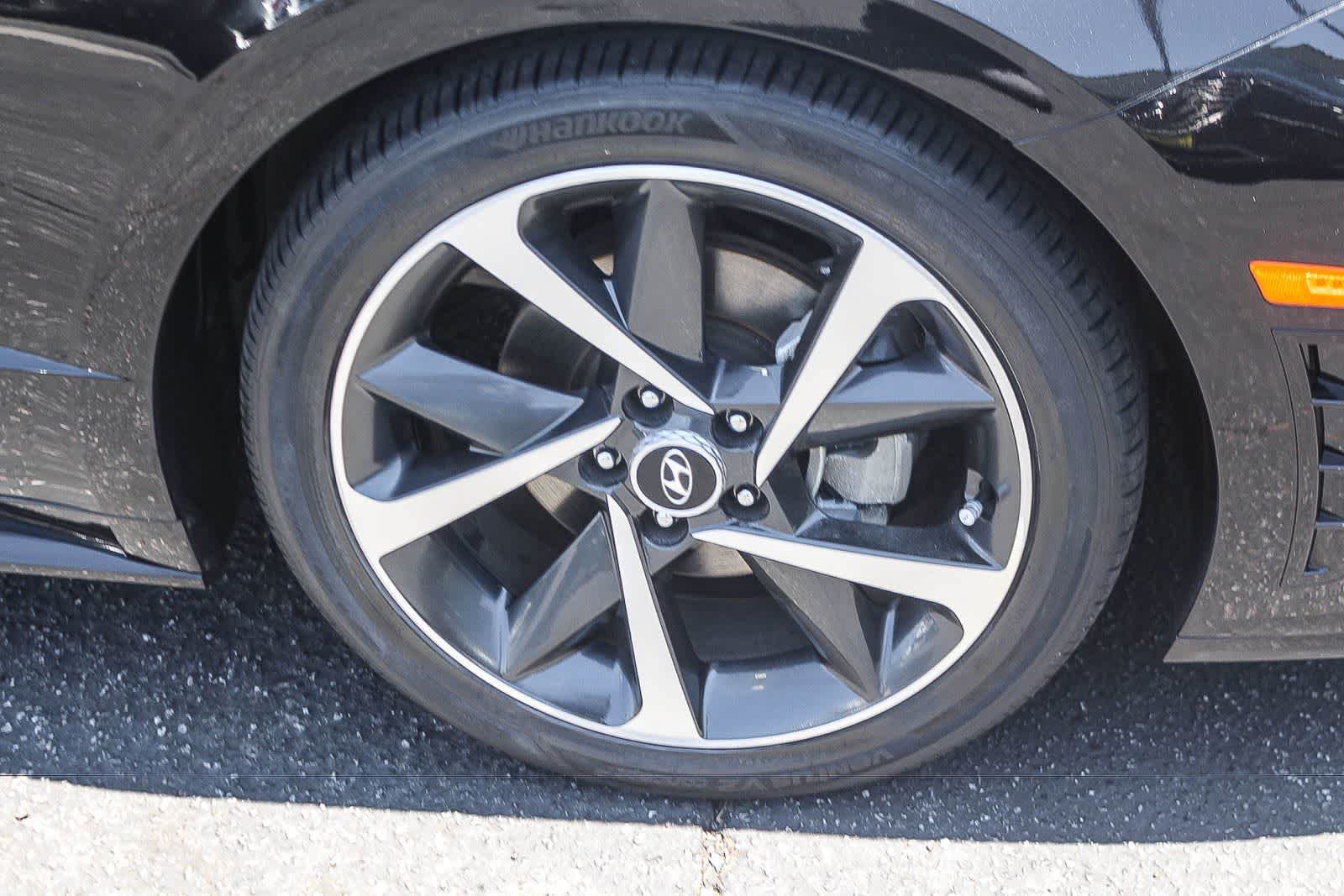 Used 2022 Hyundai Sonata SEL Plus w/ Cargo Package FWD image 12