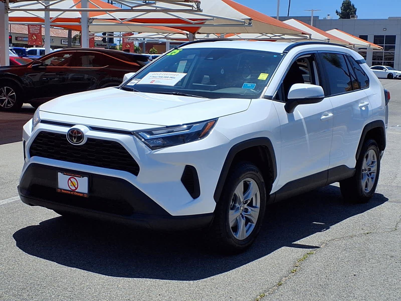 Certified 2025 Toyota RAV4 XLE FWD image 3