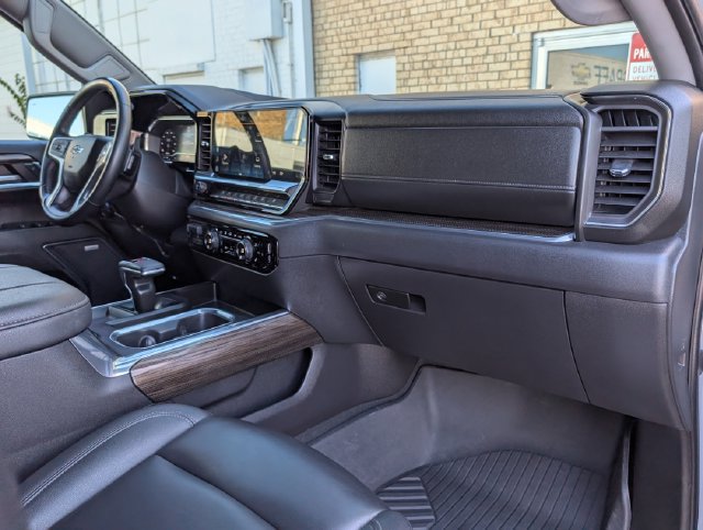 Certified 2024 Chevrolet Silverado 1500 LT Trail Boss w/ LT Trail Boss Premium Package AWD/4WD image 26