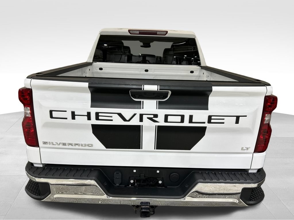 Used 2023 Chevrolet Silverado 1500 LT AWD/4WD image 4