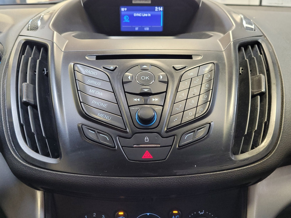 Used 2015 Ford Escape SE image 25