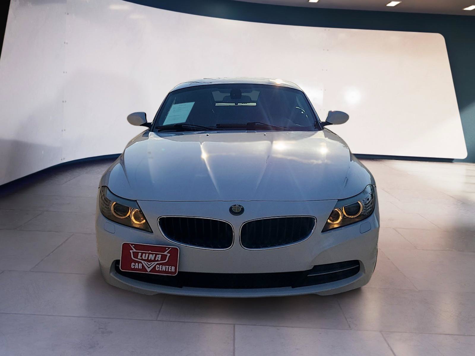 Used 2011 BMW Z4 sDrive30i RWD image 22