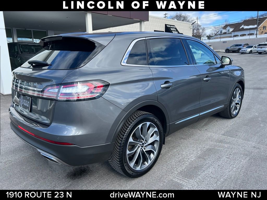 Used 2023 Lincoln Nautilus Reserve AWD/4WD image 8