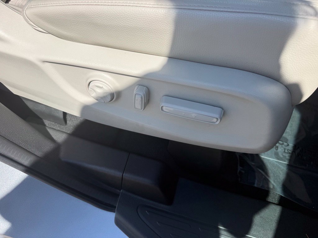Used 2025 Honda Odyssey EX-L image 43