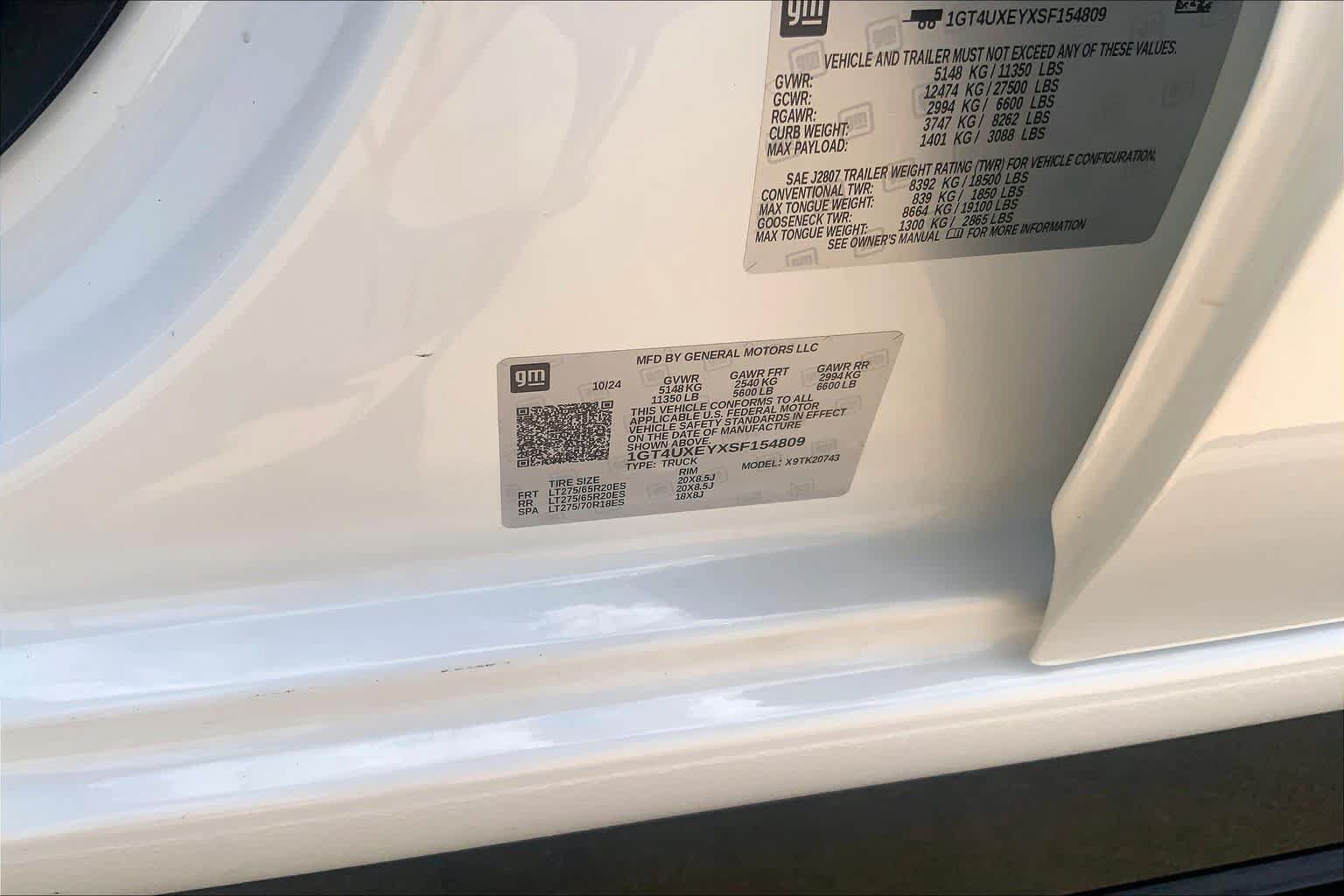 Certified 2025 GMC Sierra 2500 Denali Ultimate AWD/4WD image 34