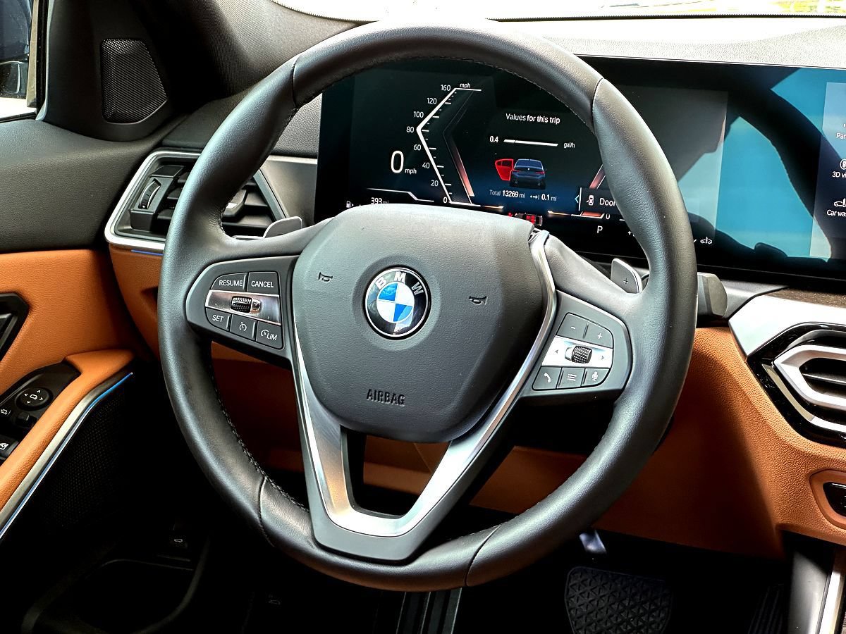 Certified 2023 BMW 330i Sedan w/ Parking Assistance Package RWD image 31