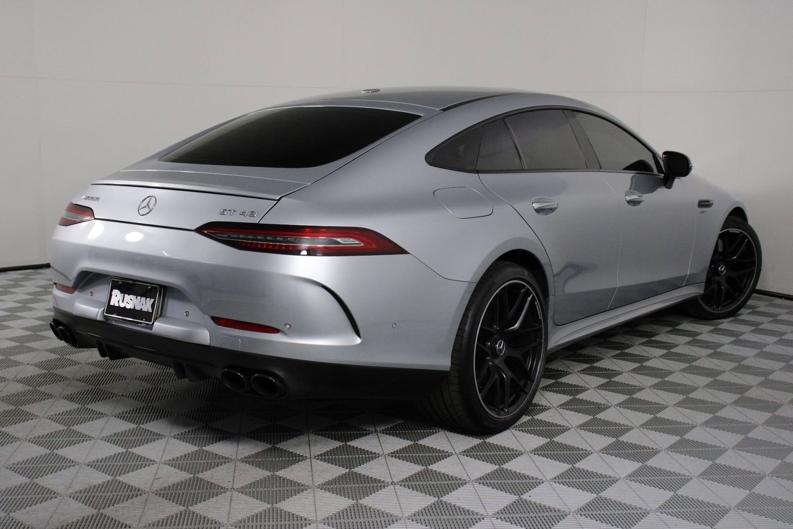 Used 2022 Mercedes-Benz AMG GT 43 image 4