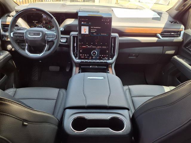 New 2026 GMC Yukon XL Denali w/ Advanced Technology Package RWD image 4