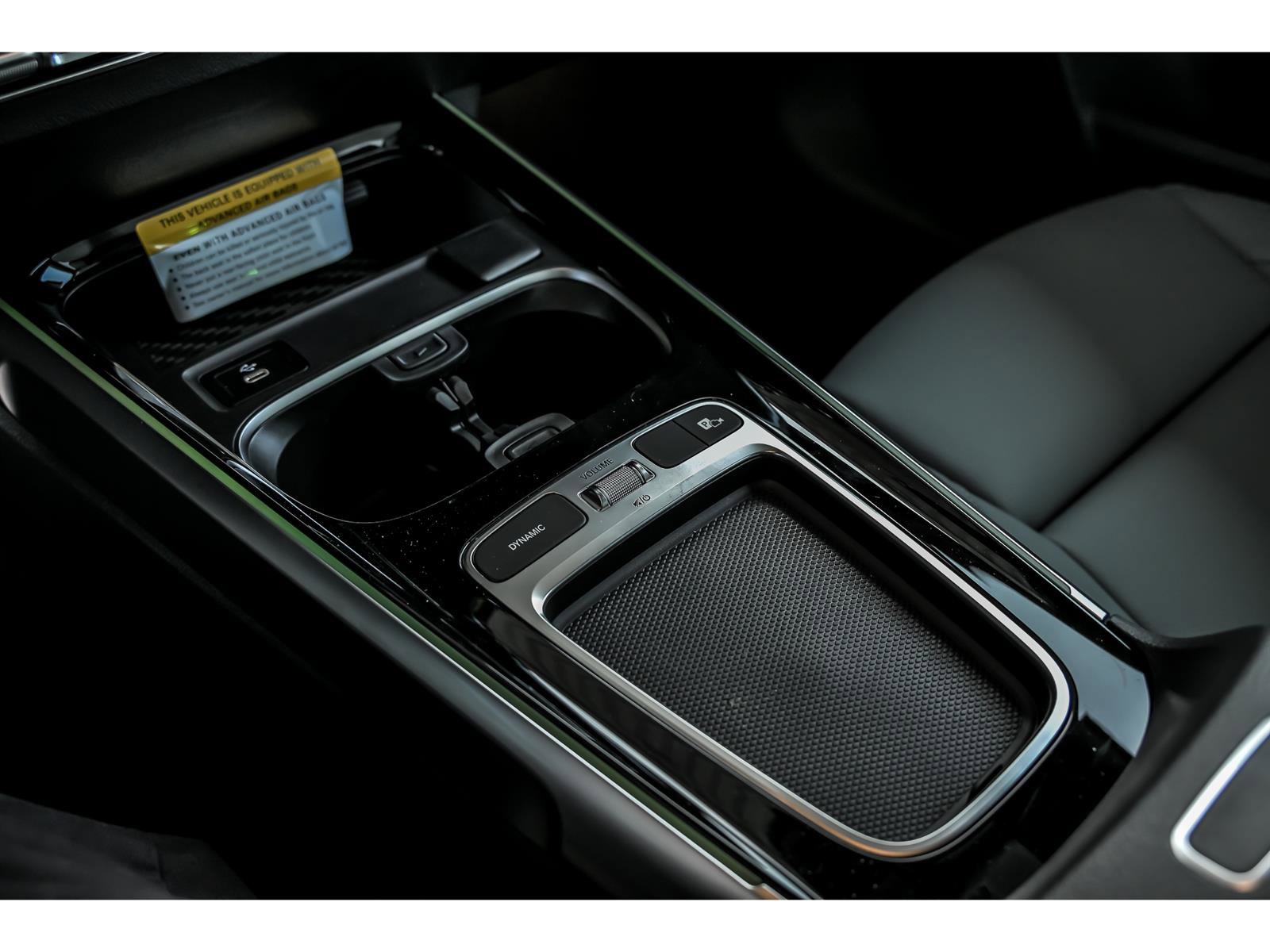 New 2026 Mercedes-Benz GLB 250 4MATIC image 16