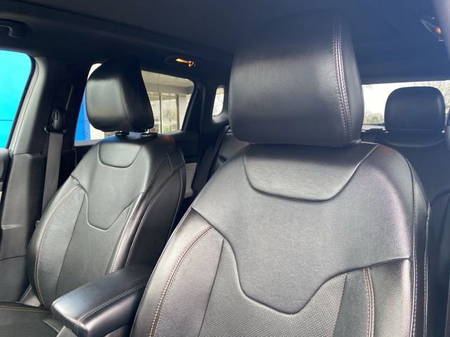 Used 2023 Jeep Compass Limited w/ Sun and Sound Group image 15