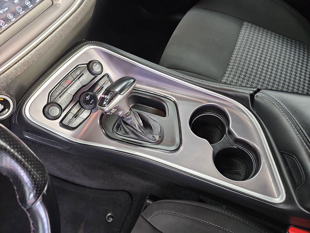Used 2022 Dodge Challenger R/T image 25
