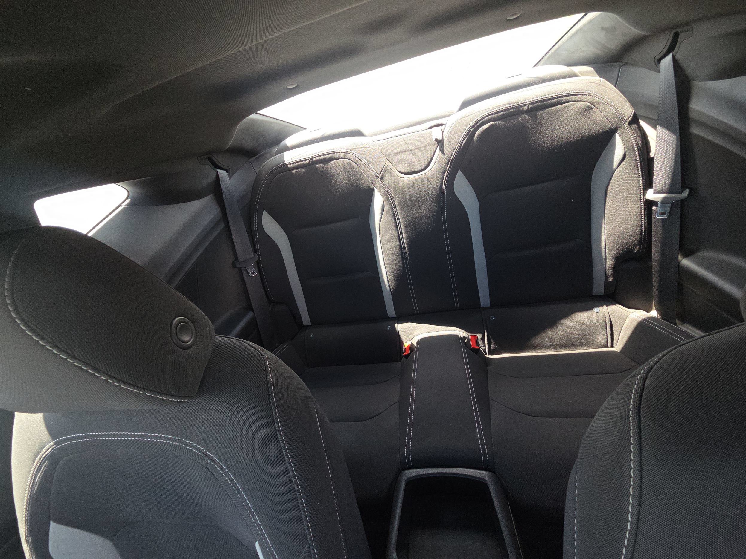 Used 2018 Chevrolet Camaro LS RWD image 13