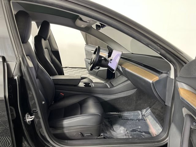 Used 2023 Tesla Model 3 Standard Range RWD image 35