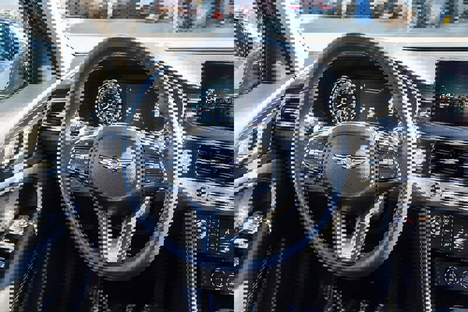 Used 2026 Genesis G70 2.5T image 15