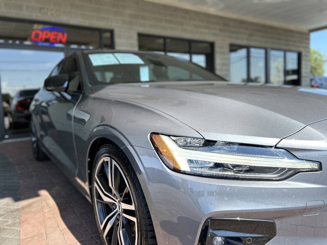 Used 2021 Volvo S60 T5 R-Design AWD/4WD image 26