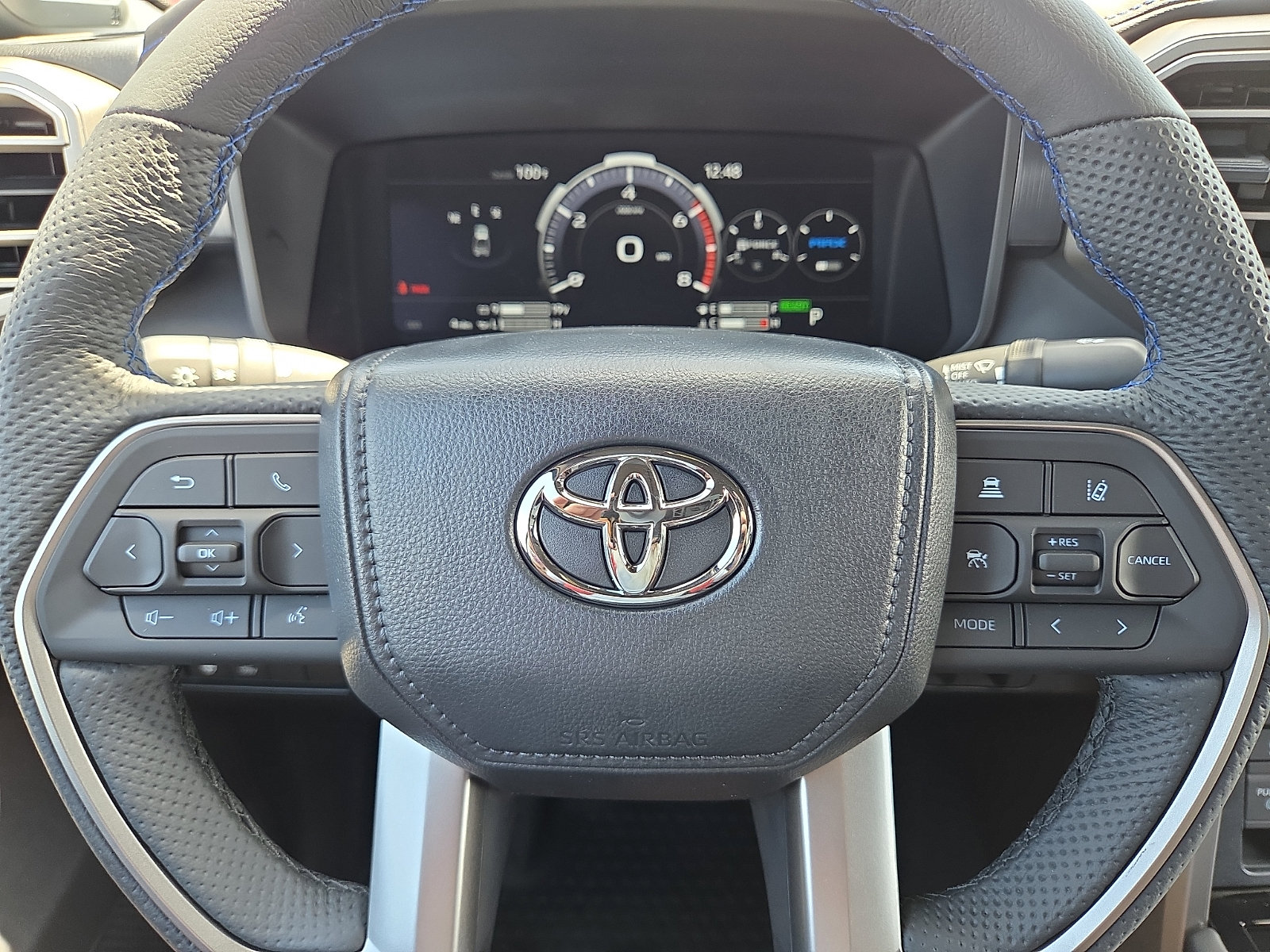 New 2026 Toyota Tundra Platinum w/ TRD Off-Road Package AWD/4WD image 14