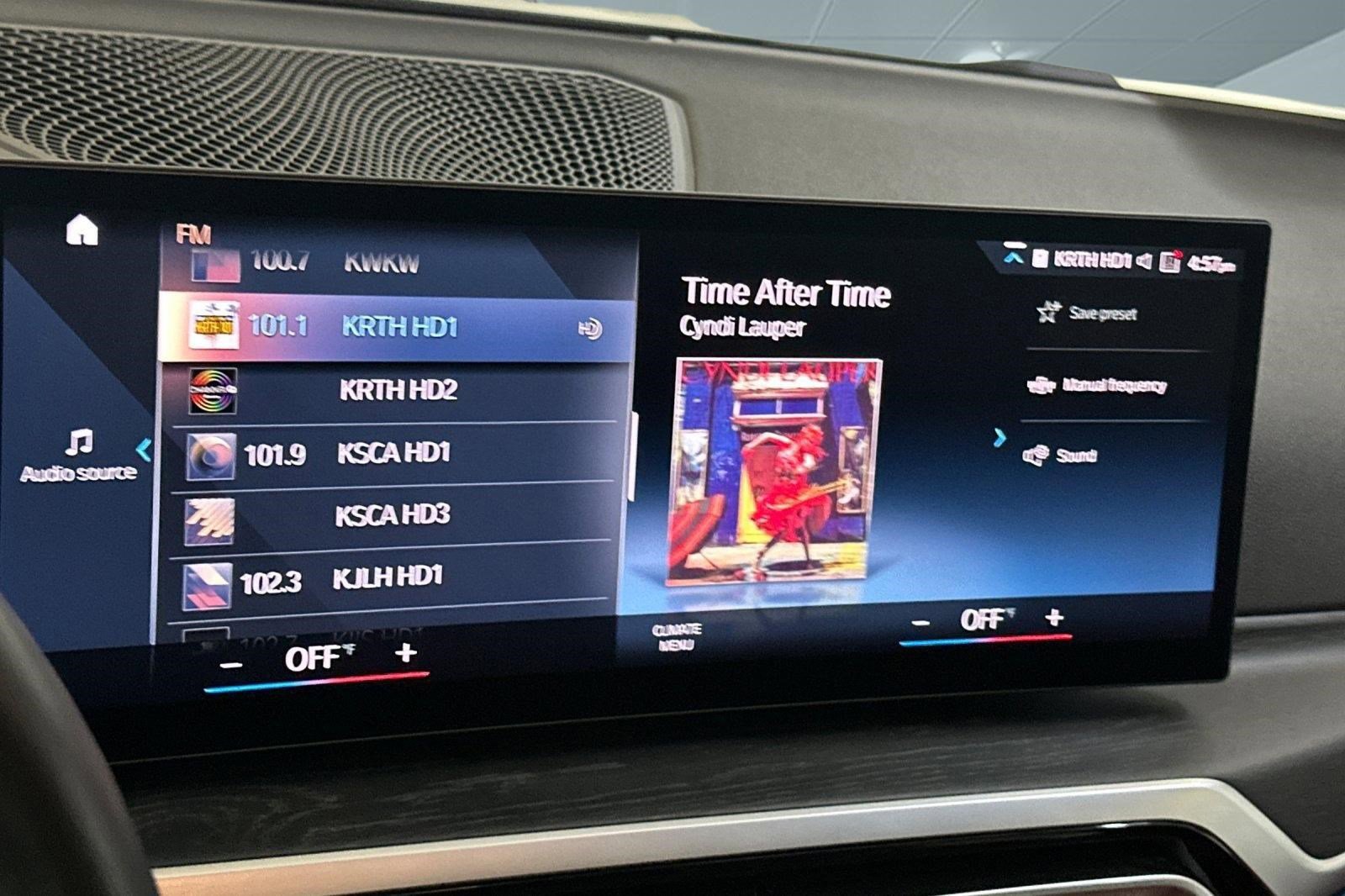 Used 2023 BMW i4 eDrive35 image 25