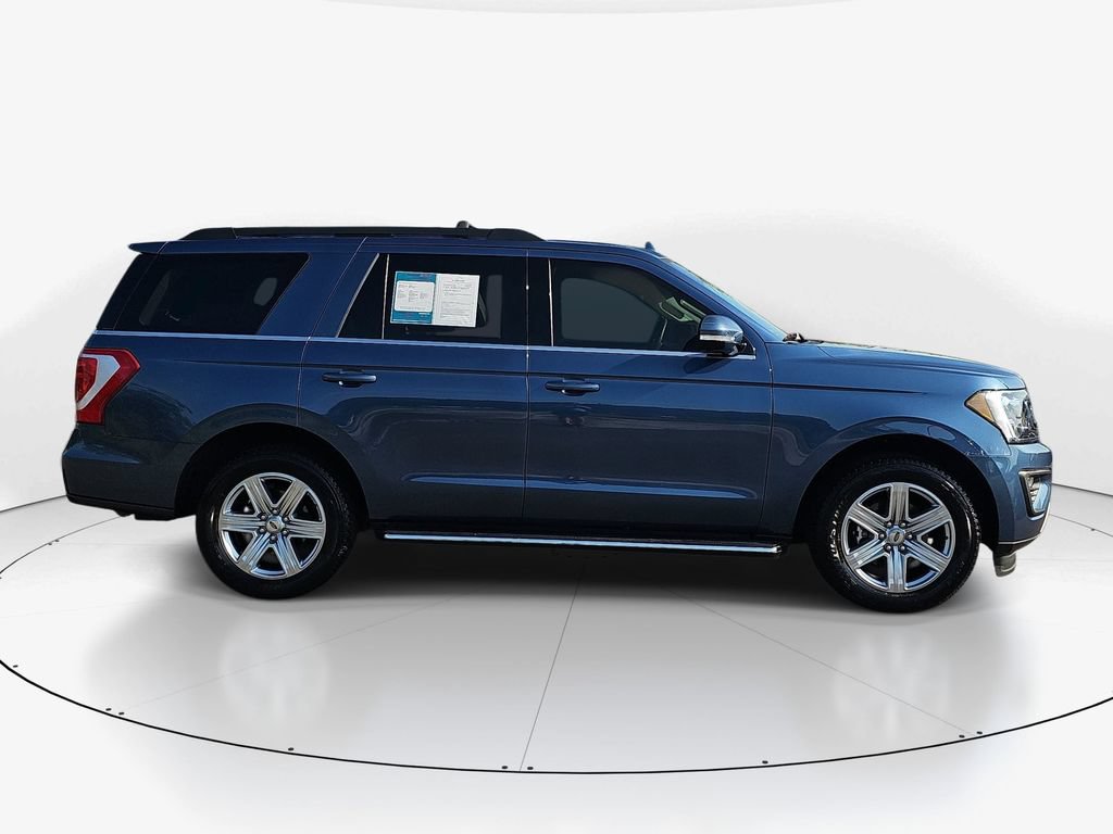 Used 2019 Ford Expedition XLT w/ Equipment Group 202A RWD image 5