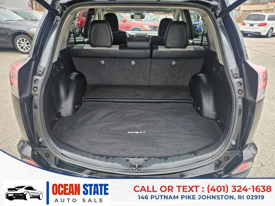 Used 2018 Toyota RAV4 Limited w/ Carpet Mat Package image 23