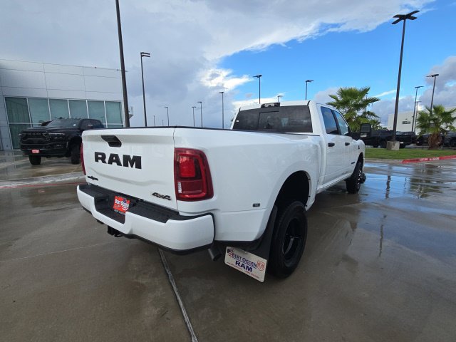 New 2027 RAM 3500 Big Horn AWD/4WD image 5
