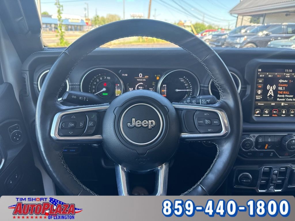 Used 2023 Jeep Wrangler Unlimited Sahara w/ Cold Weather Group AWD/4WD image 19