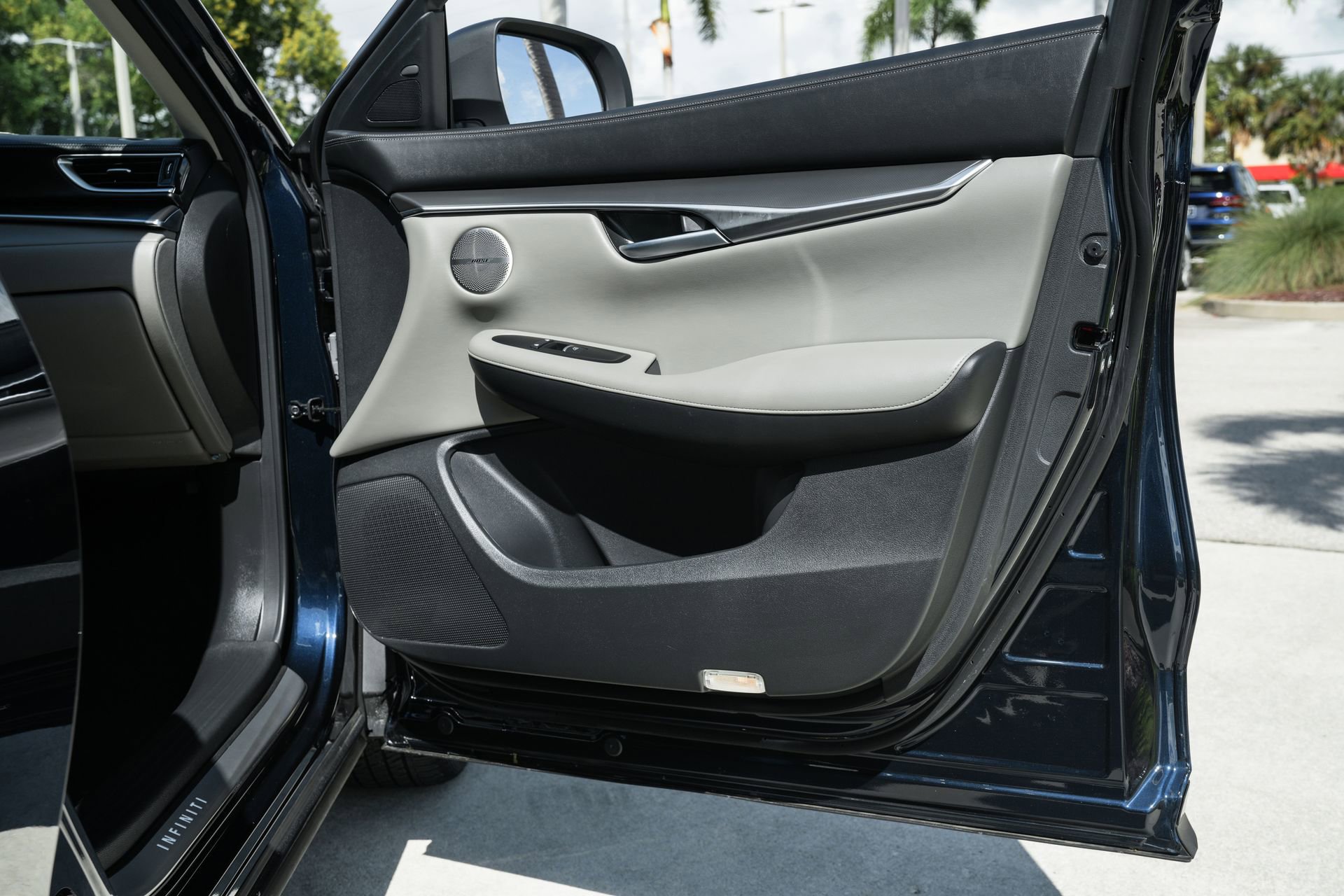 Used 2025 INFINITI QX50 Luxe image 34