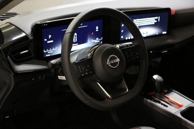 New 2026 Nissan Kicks SR w/ Interior Electronics Package AWD/4WD image 6
