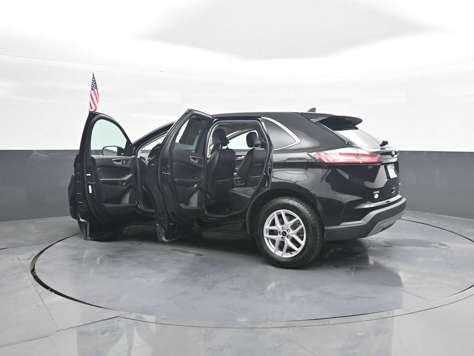 Used 2023 Ford Edge SEL AWD/4WD image 48