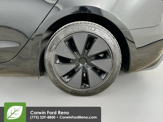 Used 2025 Tesla Model 3 Long Range AWD/4WD image 32