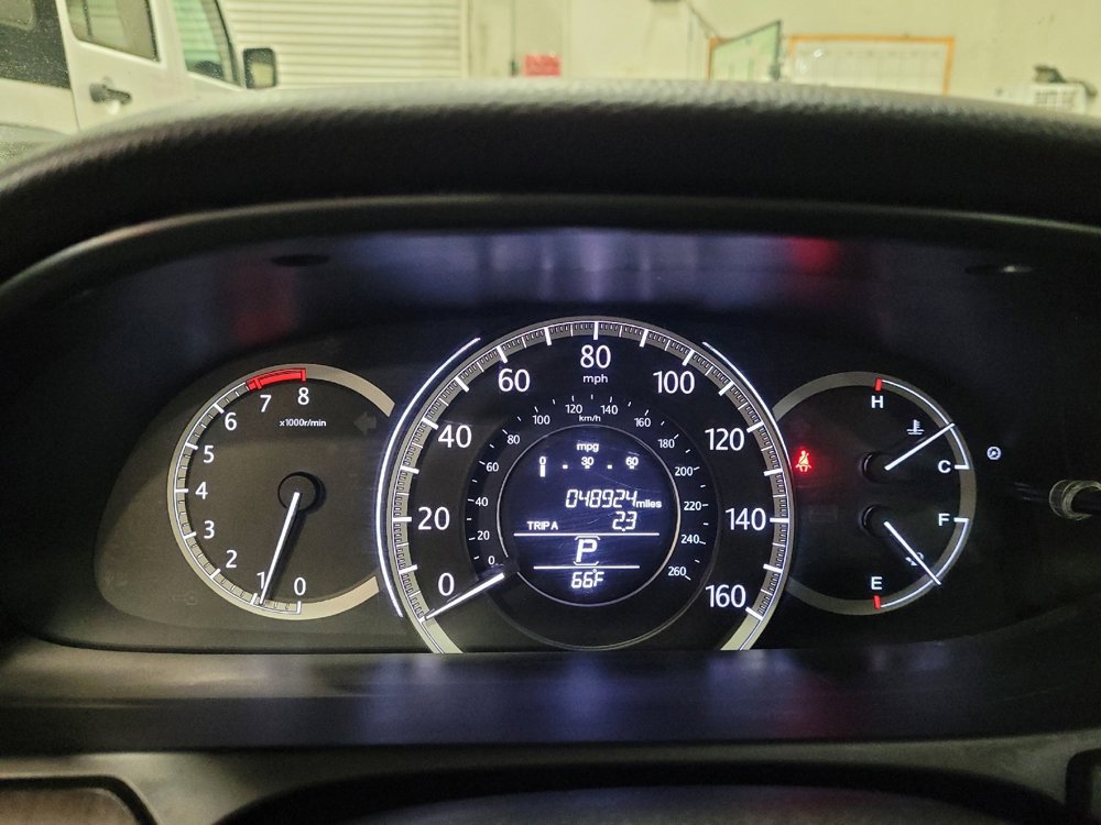 Used 2015 Honda Accord EX image 23