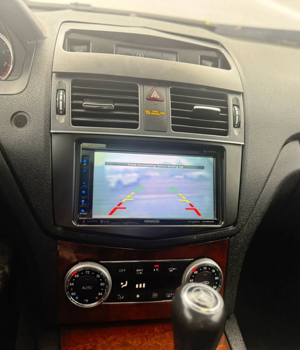 Used 2011 Mercedes-Benz C 300 4MATIC Sedan image 34