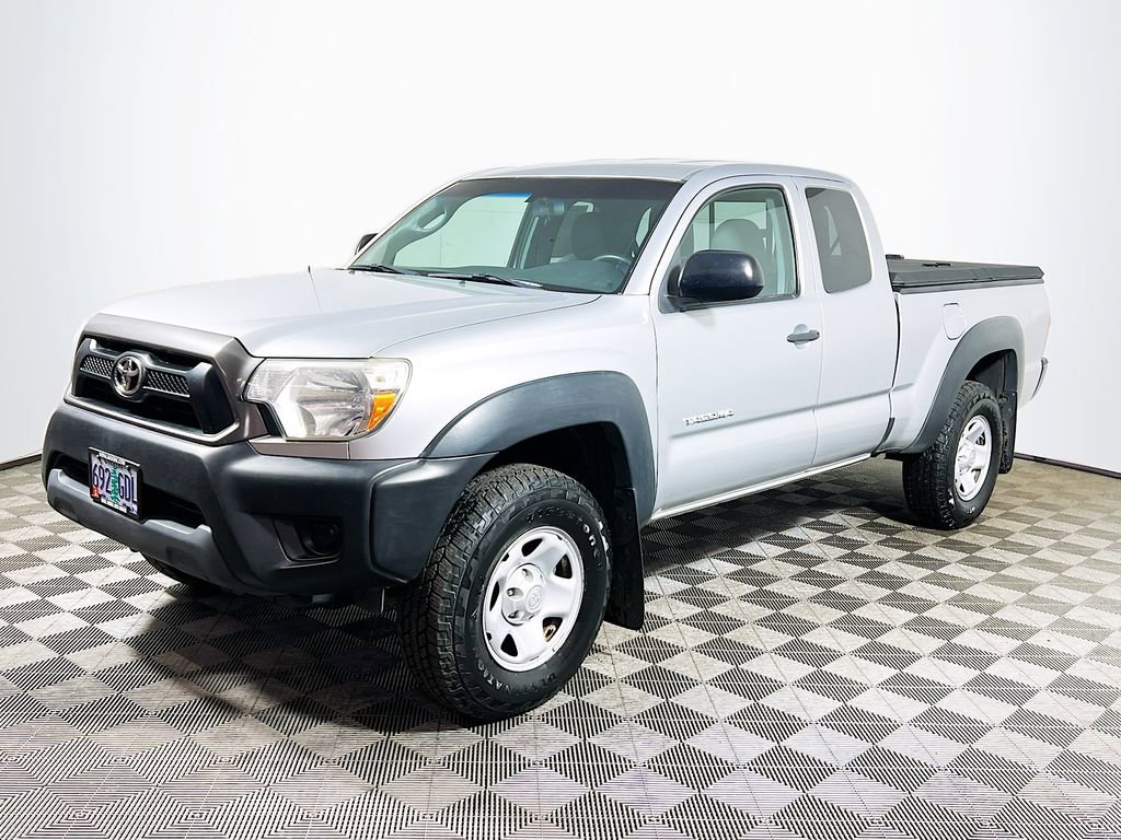 Used 2012 Toyota Tacoma 4x4 Access Cab w/ Convenience Pkg image 3