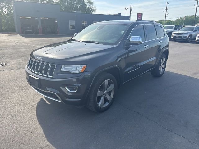 Used 2015 Jeep Grand Cherokee Overland w/ Advanced Technology Group AWD/4WD image 7