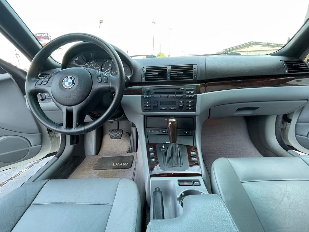 Used 2005 BMW 325Ci Convertible image 17