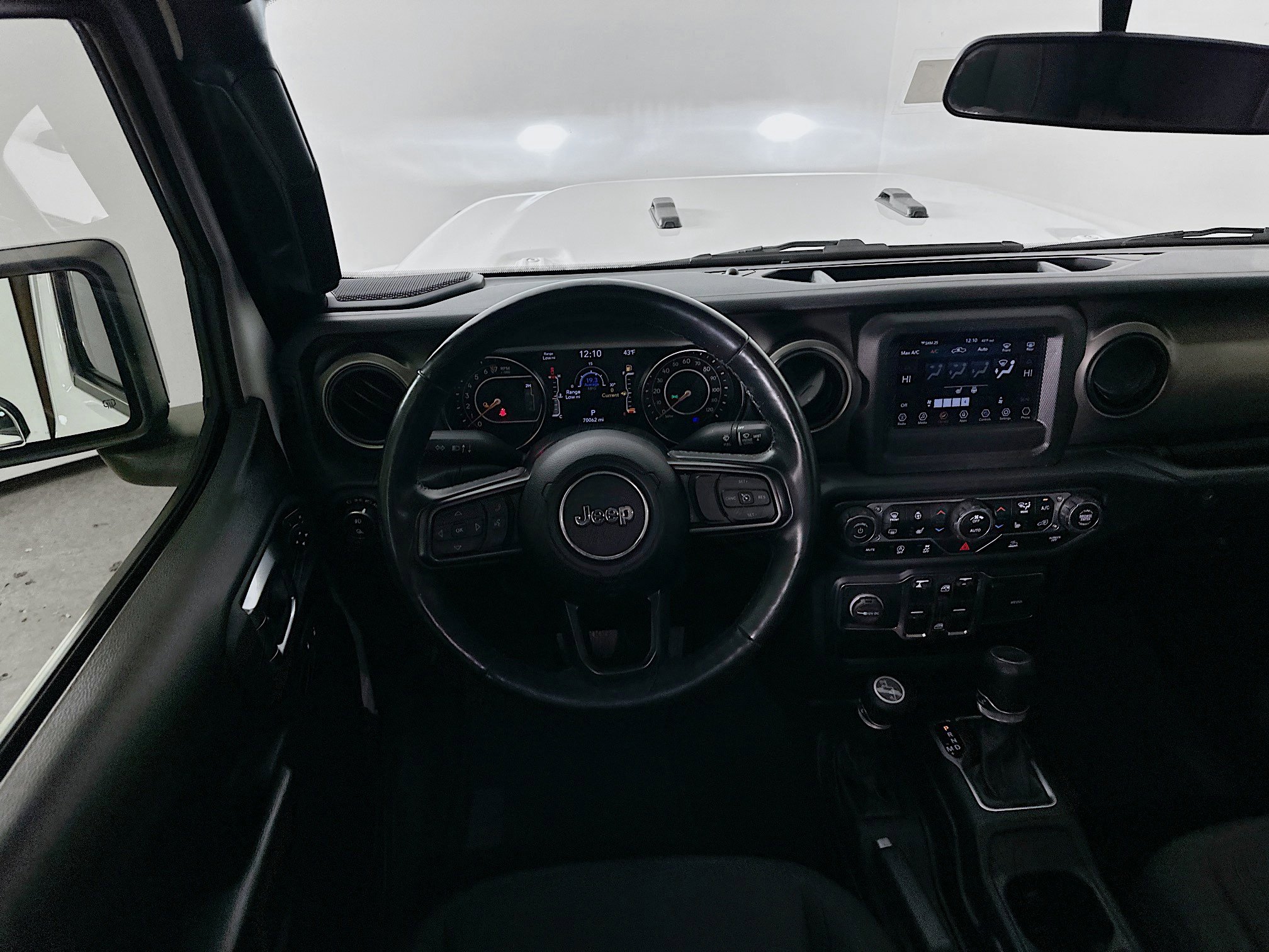 Certified 2021 Jeep Gladiator Sport image 28