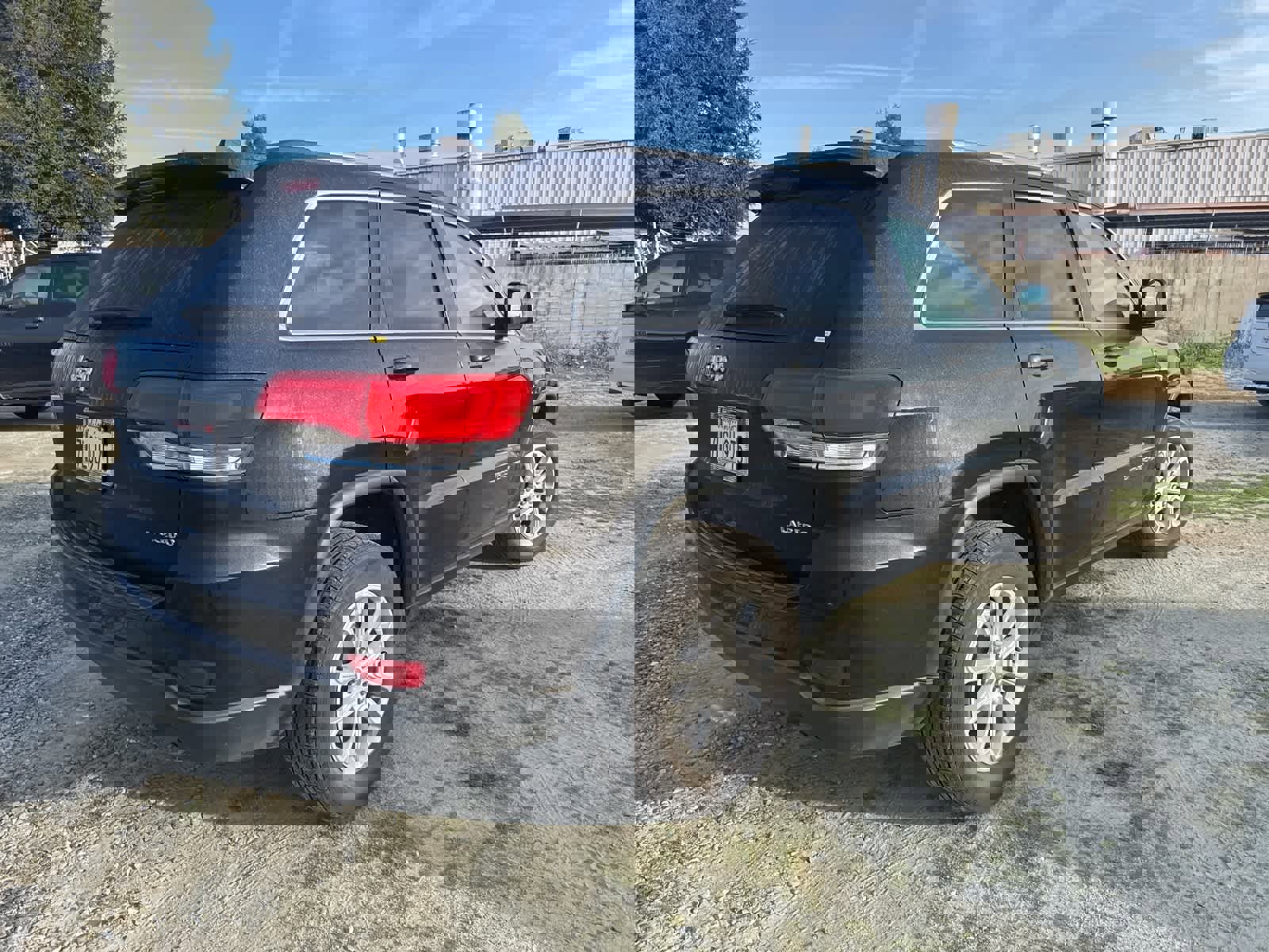 Used 2015 Jeep Grand Cherokee Laredo w/ Quick Order Package 23E image 5