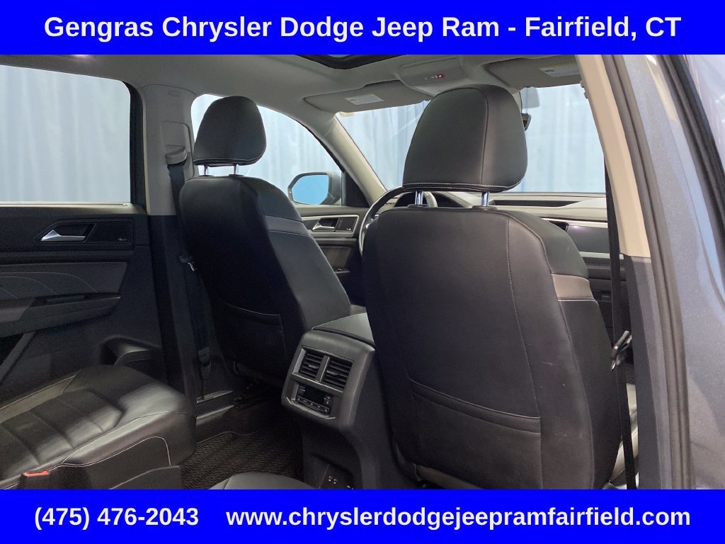 Used 2023 Volkswagen Atlas SEL Premium AWD/4WD image 38
