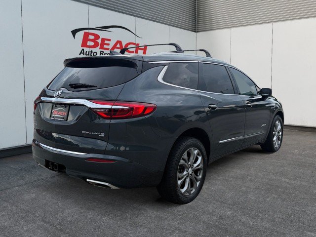 Used 2018 Buick Enclave Avenir w/ Avenir Technology Package AWD/4WD image 11